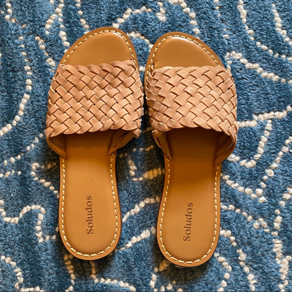 Soludos Rose Flat Sandals, Bisque, Size 6